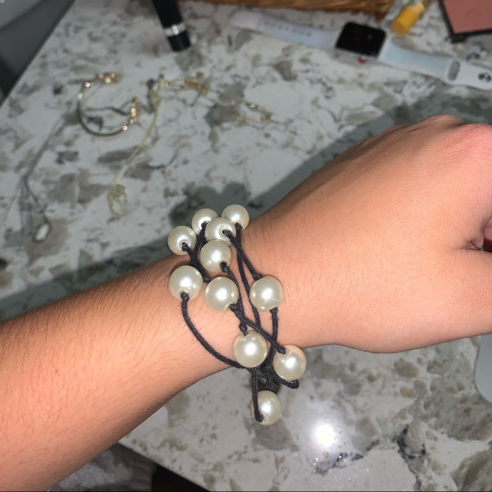 Local boutique pearl bracelet